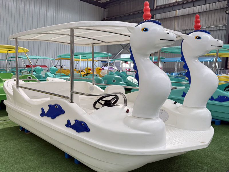 5人獨(dú)角獸電動(dòng)船